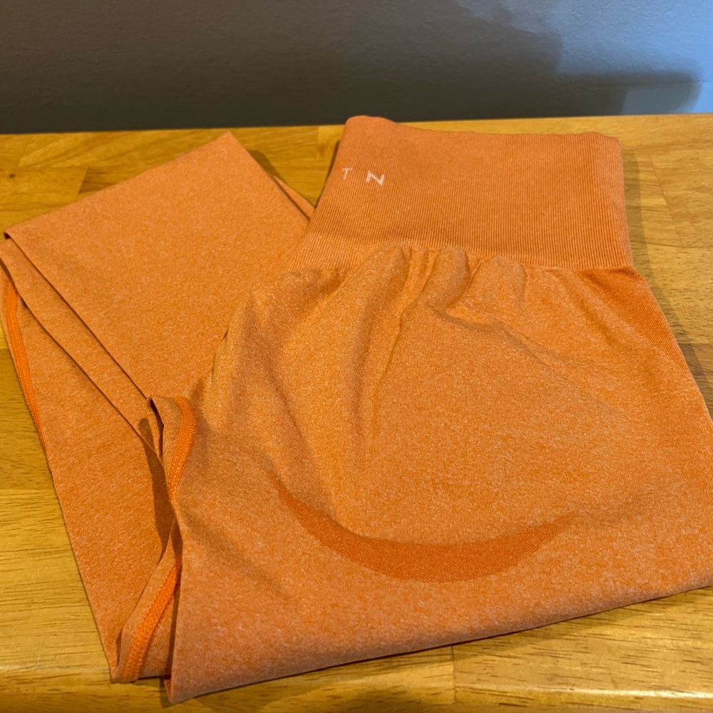 NVGTN Contour Seamless Leggings - Orange